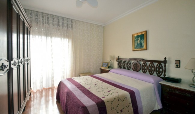 Resale - Apartment - Guardamar