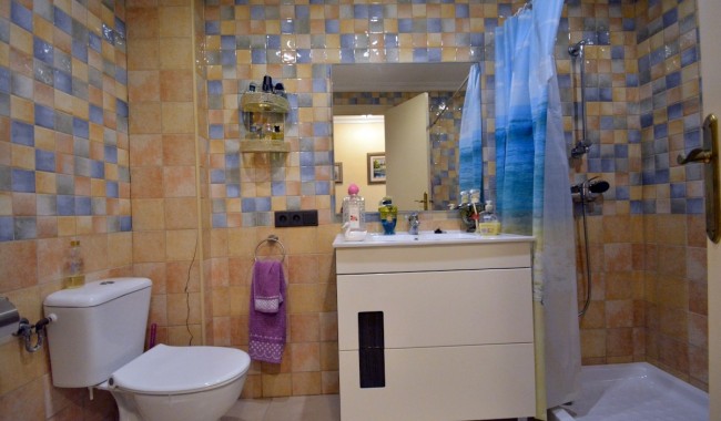 Resale - Apartment - Guardamar