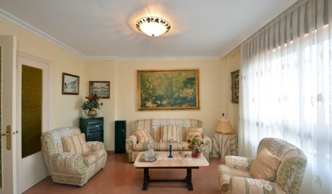 Resale - Apartment - Guardamar