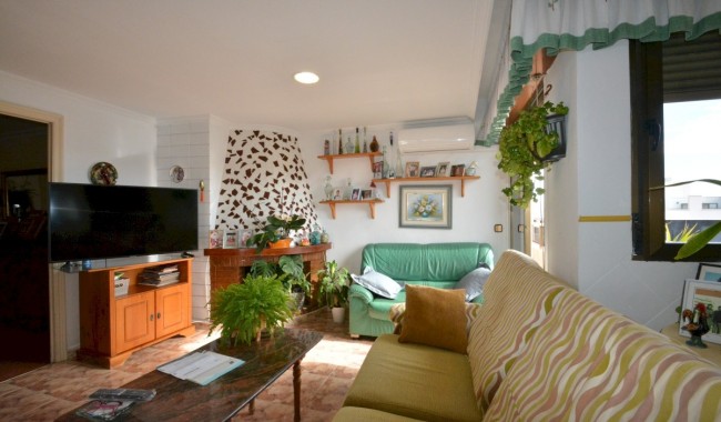 Resale - Apartment - Guardamar