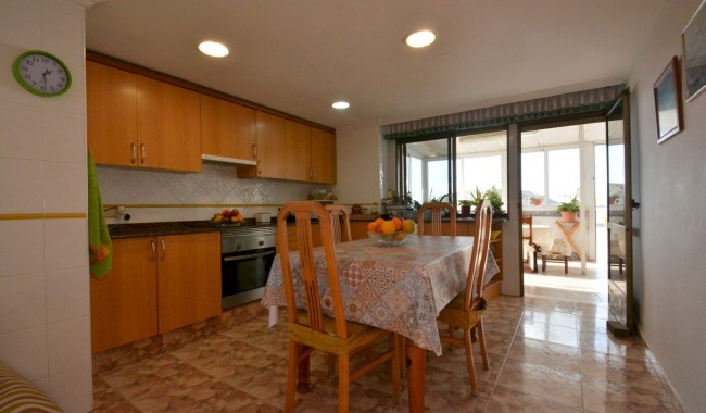 Resale - Apartment - Guardamar