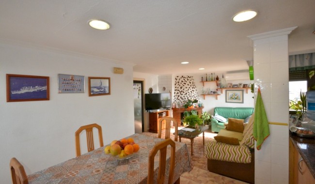 Resale - Apartment - Guardamar