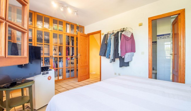 Brukt - Vertikaldelt - Orihuela Costa - Cabo Roig