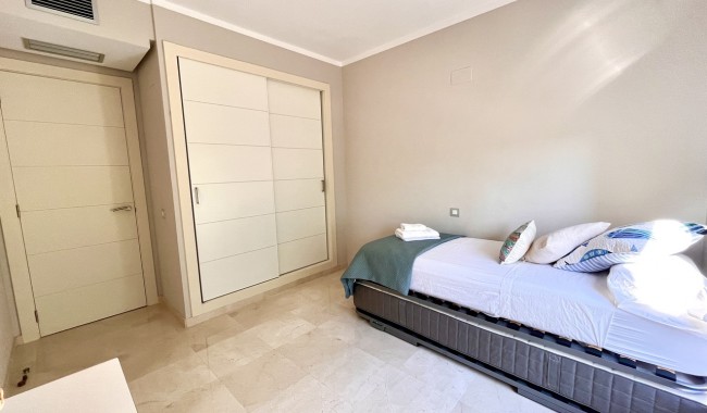 Segunda mano - Apartamento - Orihuela - Las Colinas Golf