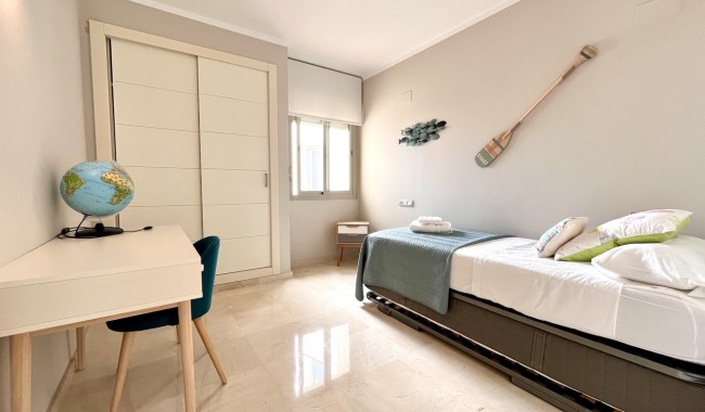 Segunda mano - Apartamento - Orihuela - Las Colinas Golf