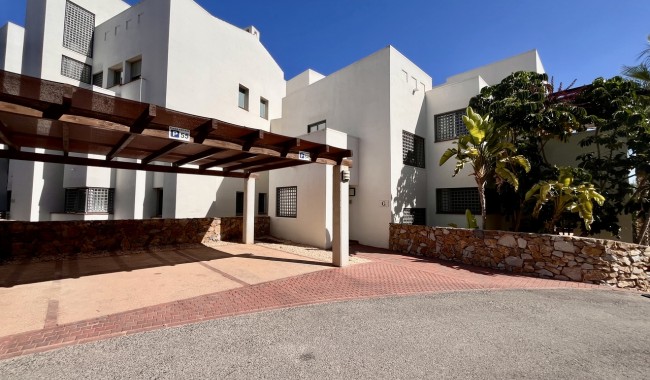 Segunda mano - Apartamento - Orihuela - Las Colinas Golf