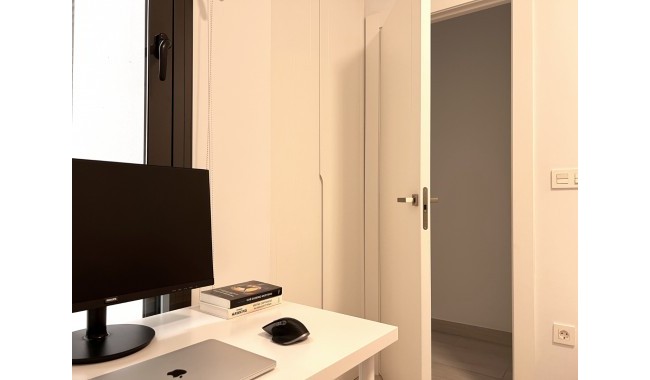 Segunda mano - Apartamento - Torrevieja - Playa del cura