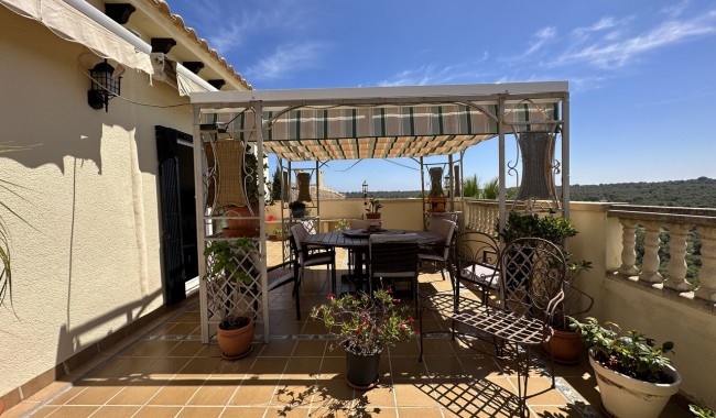 Segunda mano - Villa - Orihuela - Villamartín