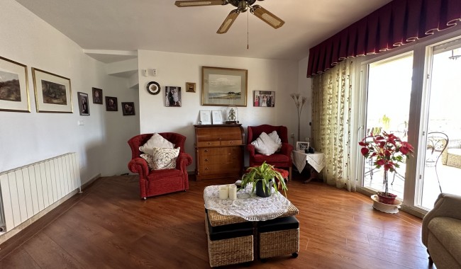 Segunda mano - Villa - Orihuela - Villamartín