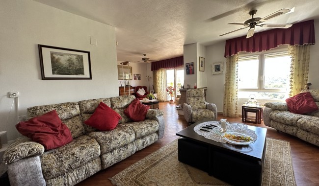 Segunda mano - Villa - Orihuela - Villamartín