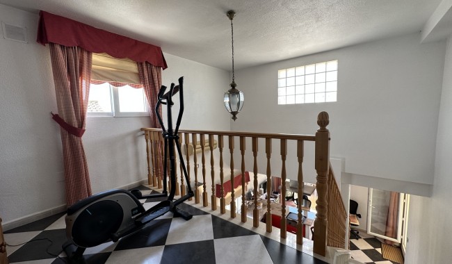 Segunda mano - Villa - Orihuela - Villamartín