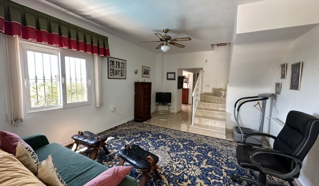 Segunda mano - Villa - Orihuela - Villamartín