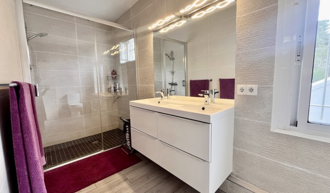 Resale - Villa - Pinar de Campoverde