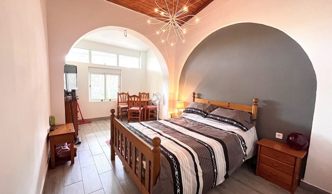 Resale - Villa - Pinar de Campoverde