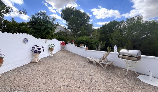 Resale - Villa - Pinar de Campoverde