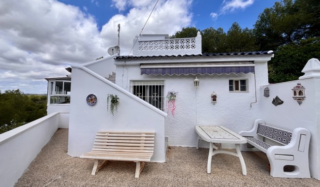 Resale - Villa - Pinar de Campoverde