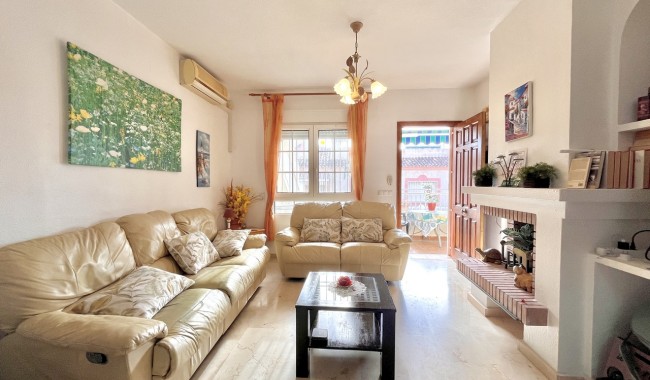 Resale - Apartment - Orihuela Costa - Playa Flamenca