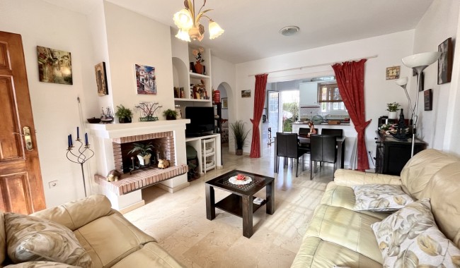 Resale - Apartment - Orihuela Costa - Playa Flamenca