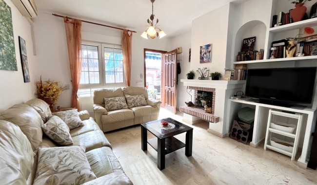 Resale - Apartment - Orihuela Costa - Playa Flamenca