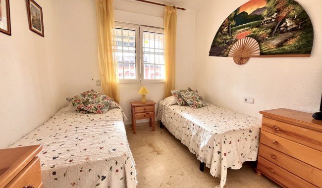 Resale - Apartment - Orihuela Costa - Playa Flamenca