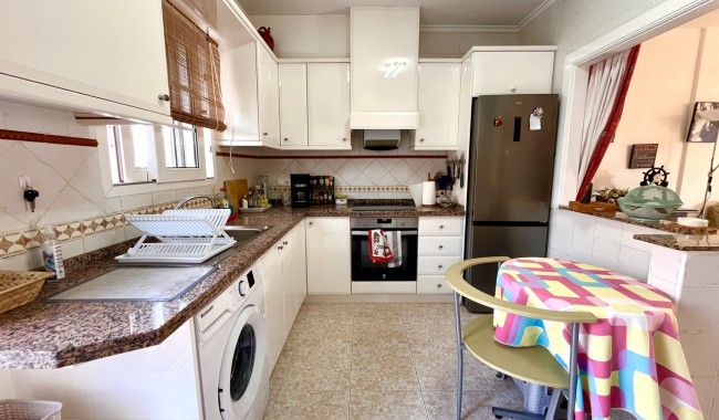 Resale - Apartment - Orihuela Costa - Playa Flamenca