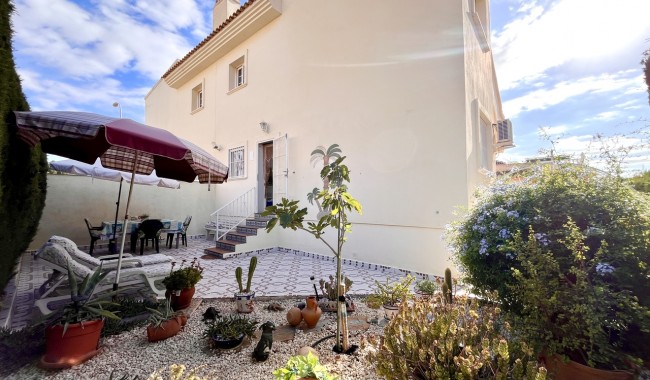 Resale - Apartment - Orihuela Costa - Playa Flamenca