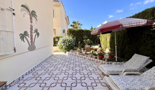 Resale - Apartment - Orihuela Costa - Playa Flamenca