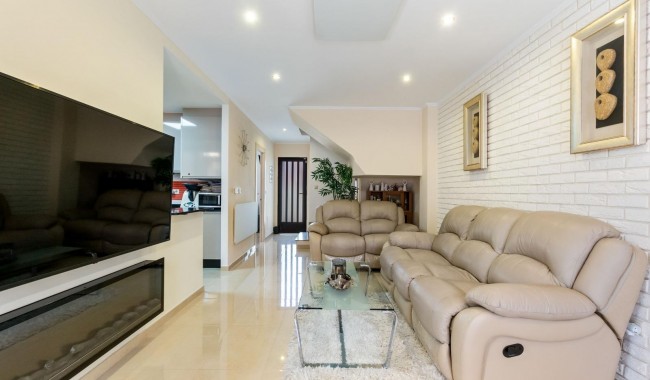 Begagnad - Radhus - Torrevieja - Aguas Nuevas