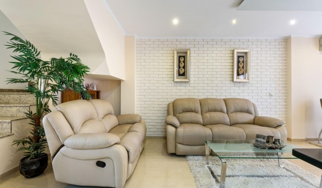 Begagnad - Radhus - Torrevieja - Aguas Nuevas