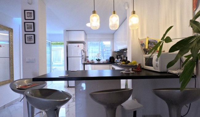 Begagnad - Radhus - Torrevieja - El Acequión - Los Náufragos