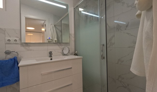 Begagnad - Radhus - Torrevieja - El Acequión - Los Náufragos