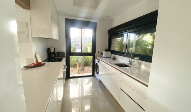 Sprzedaż - Willa - Ciudad Quesada - Doña pepa