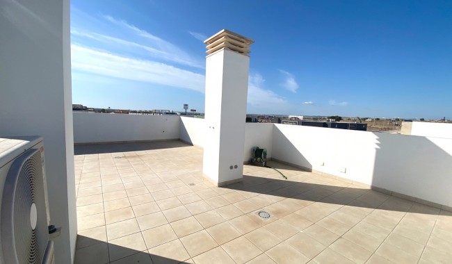 Sprzedaż - Willa - Ciudad Quesada - Doña pepa