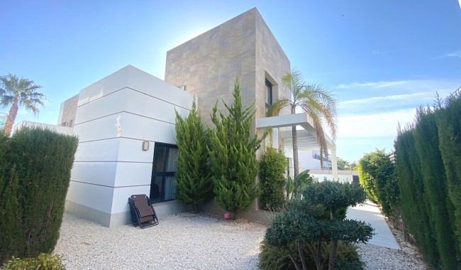 Sprzedaż - Willa - Ciudad Quesada - Doña pepa