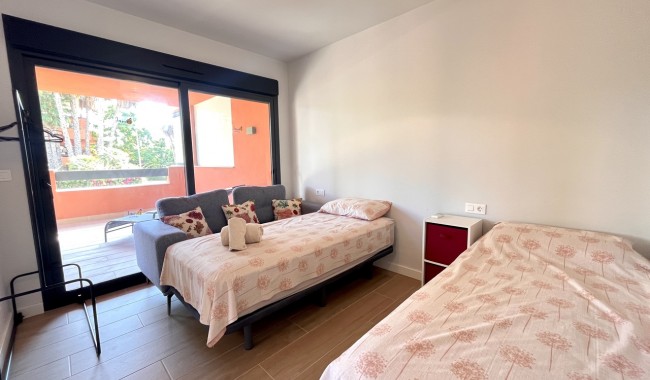 Resale - Apartment - Orihuela - Villamartín