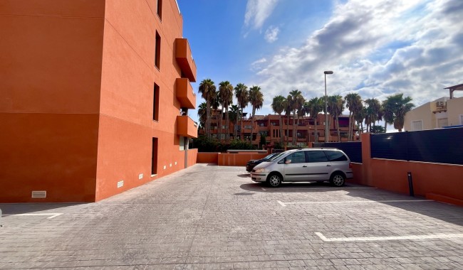 Resale - Apartment - Orihuela - Villamartín