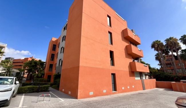 Resale - Apartment - Orihuela - Villamartín