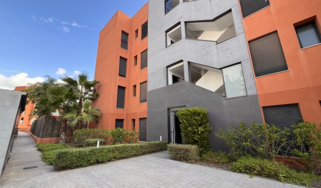 Resale - Apartment - Orihuela - Villamartín