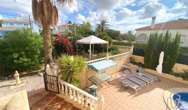 Begagnad - Villa - Ciudad Quesada/Rojales - Central Quesada