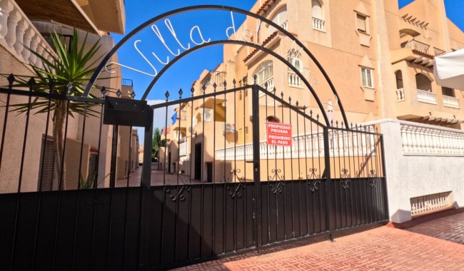 Apartment - Resale - Torrevieja - Torrevieja