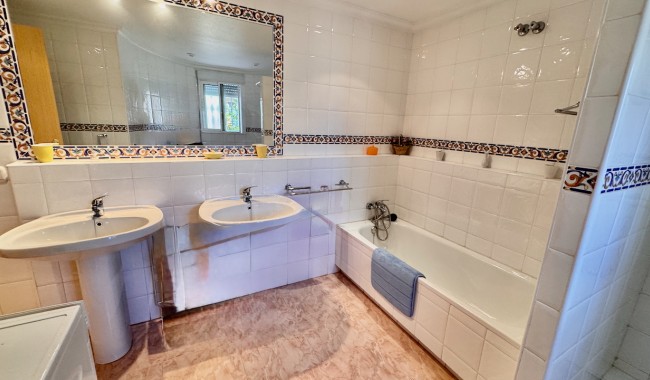 Begagnad - Villa - Benferri