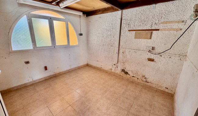 Begagnad - Villa - Benferri