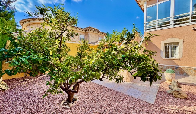 Begagnad - Villa - Benferri