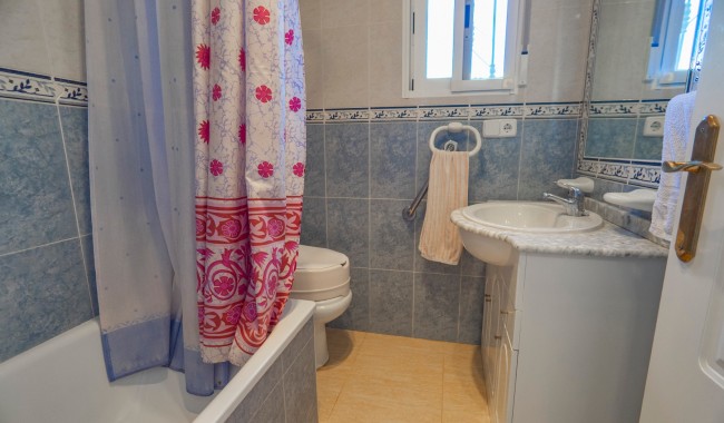 Segunda mano - Villa - Guardamar - El Raso