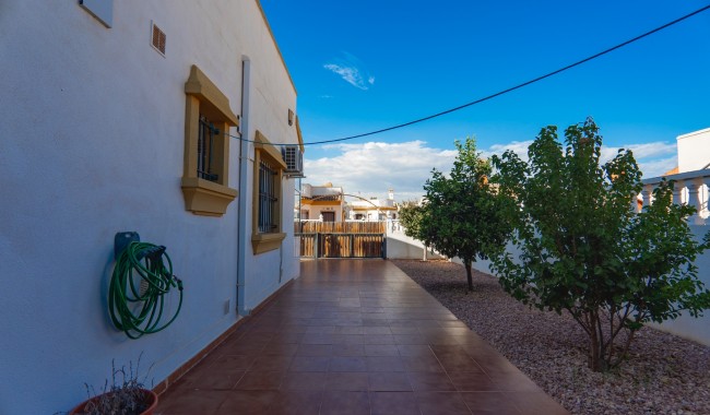 Segunda mano - Villa - Guardamar - El Raso