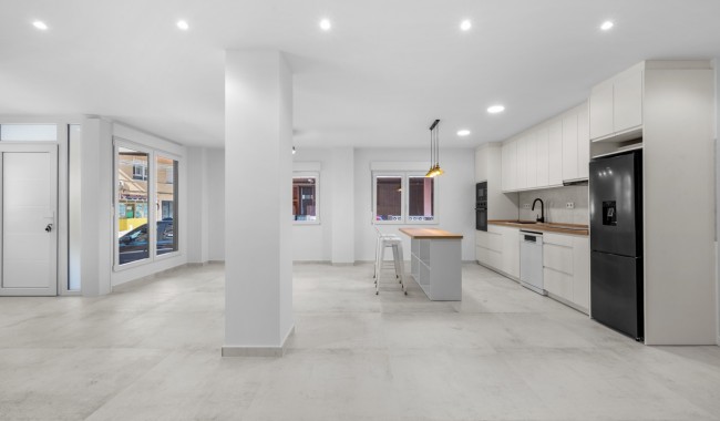 Begagnad - Lägenhet - Torrevieja - Playa de La Acequion