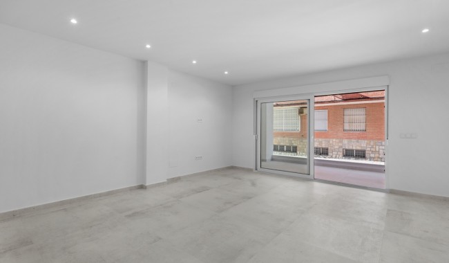 Begagnad - Lägenhet - Torrevieja - Playa de La Acequion