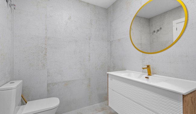 Begagnad - Lägenhet - Torrevieja - Playa de La Acequion