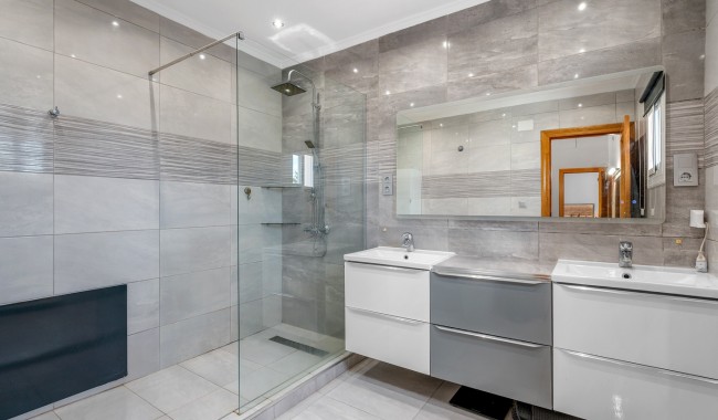 Begagnad - Villa - Elche - Elche/Elx