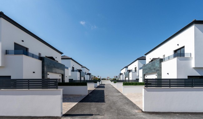 Nowa konstrukcja - Kamienica - Gran Alacant